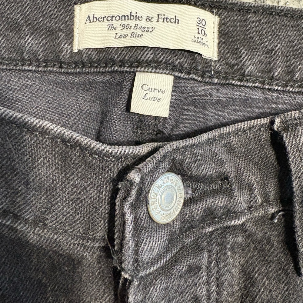 Abercrombie & Fitch Women's Black 90’s Baggy Low Rise Jeans Curve